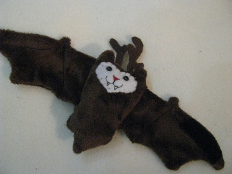 Reindeer Bat Cup Sleeve image 2