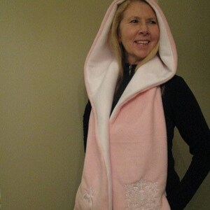 Hooded Scarf with Pockets White/Light Pink Damask Bat Design image 2