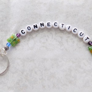 CONNECTICUT Memory Wire Key Chain, State Key Chain, Green Millefiori Glass Beads, Key Ring, Mother&#39;s Day, Birthdays, Christmas, Gift Boxed