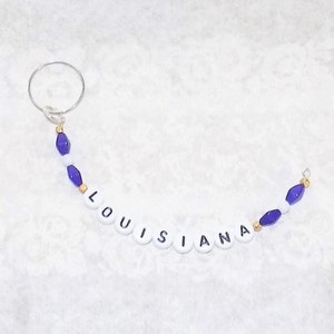 LOUISIANA Memory Wire Key Chain, State Key Chain, Glass Beads Key Chain, Birthdays, Mother&#39;s Day, Father&#39;s Day, Christmas, Gift Box Included