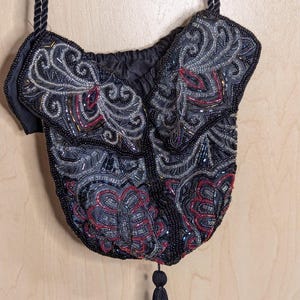 Vintage 1980s Beaded Evening Purse – Black Bead Clutch, Art Deco Style Formal Bag, Retro Cocktail Accessory, fine beadwork, tassel