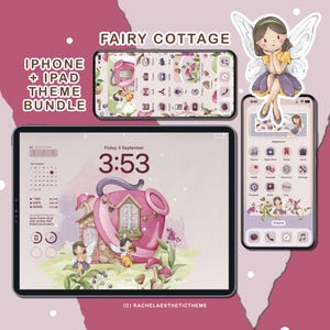 Puede incluir: Un paquete de temas digitales para iPhone y iPad, con un diseño de cabaña de hadas. El tema incluye iconos de aplicaciones personalizados, widgets y fondos de pantalla en tonos de rosa, morado y beige. La imagen también muestra una pegatina de hada.