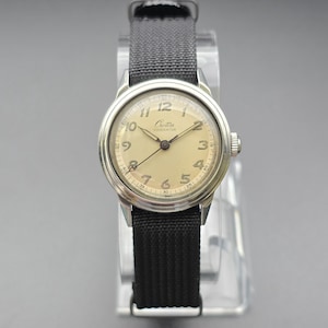 Vintage 1950s Croton Vindicator Watch