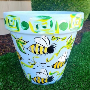 Bumble Bee - 4, 6, 8, 10&quot; Flowerpot, Hand Painted Pot, Colorful Terracotta Planter, Whimsical Garden Pot, Outdoor Decor, Gift Idea