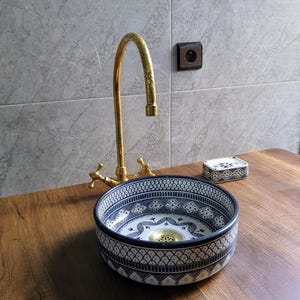 Juego de lavabo y jabonera de cerámica marroquí hechos a mano, con diseño de Fez en blanco y negro, lavabo redondo para baño, cerámica artesanal de Fez.