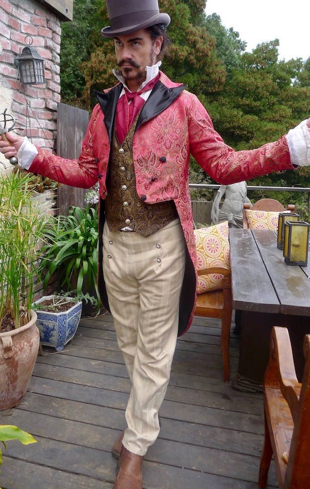 Rouge et or brocart de soie fleuri robe Steampunk Cutaway machaon mariage veste Rouge et or brocart de soie fleuri Cutaway robe Steampunk Cutaway fleuri machaon mariage veste d1d908