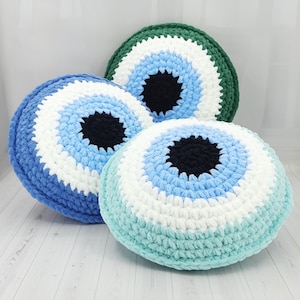 Soft Evil Eye Throw Pillow, Plush Evil Eye Decorative Pillow, Round Evil Eye Pillow Charm Crochet Pillow for Couch, Gift for Her Lucky Charm