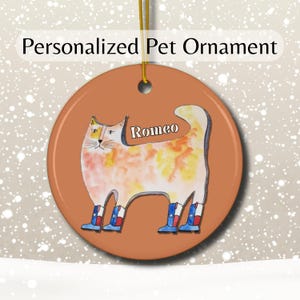 Personalized Cat in Texas Boots Ceramic Round Christmas Ornament All Season Heirloom Keepsake Decoration Artistic Cat Lover Texas Gift Idea