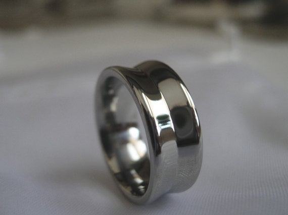 Items similar to Titanium Ring Unique Design Wedding Band on Etsy
