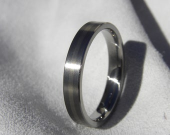 Wedding Band, Mens Ring, Titanium with White Gold Inlay Stripe, Satin