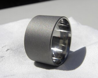 15mm Flat Profile Titanium Band, Sandblasted, US size 10.5, Clearance Listing