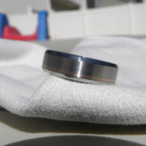 Comfort Fit Wedding Ring, Titanium with Rose Gold Pinstripe Inlay, Bevel Edge Band image 4