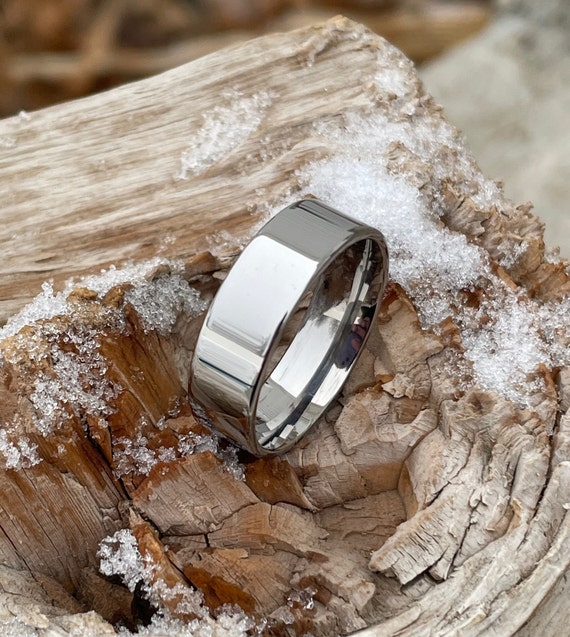 Titanium on sale rings canada