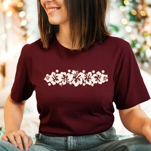 Hibiscus T-Shirt, Hawaii T Shirt,  Summer Tee,Hawaii Shirt, Aloha T Shirt, Aloha Shirt,Floral Tee, Floral Shirt, Summer Clothing