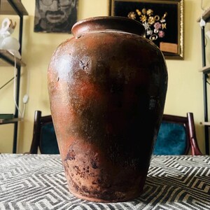 Jarra de terracota ucraniana antigua para confitar / Jarrón rústico de flores esmaltado imagen 15