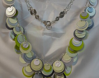 Paper Necklace in Chartreuse and Grey from beccasblend