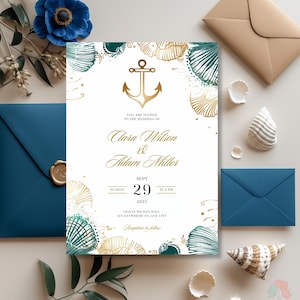 Modello di invito di nozze nautico, design di conchiglie color verde acqua e oro, inviti a tema spiaggia costiera, illustrazione di ancora, invito a tema oceano