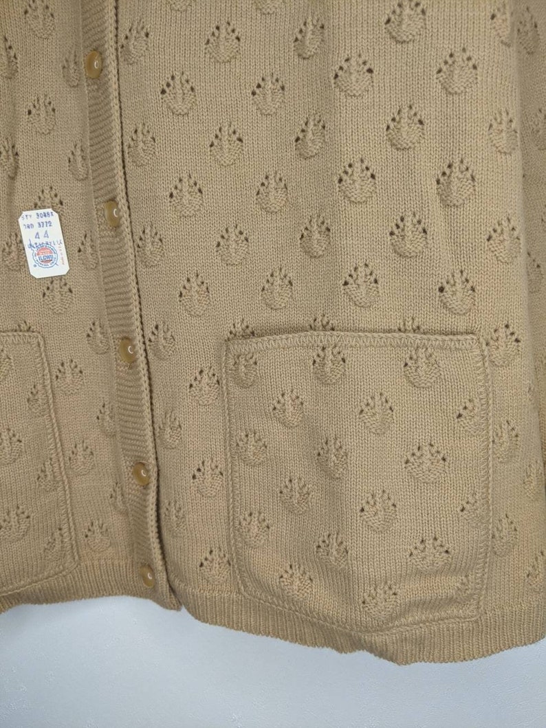 NOS Vintage Ladies Button Front Tan Cardigan Sweater 60s British Vogue L Wintuk Acrylic image 4