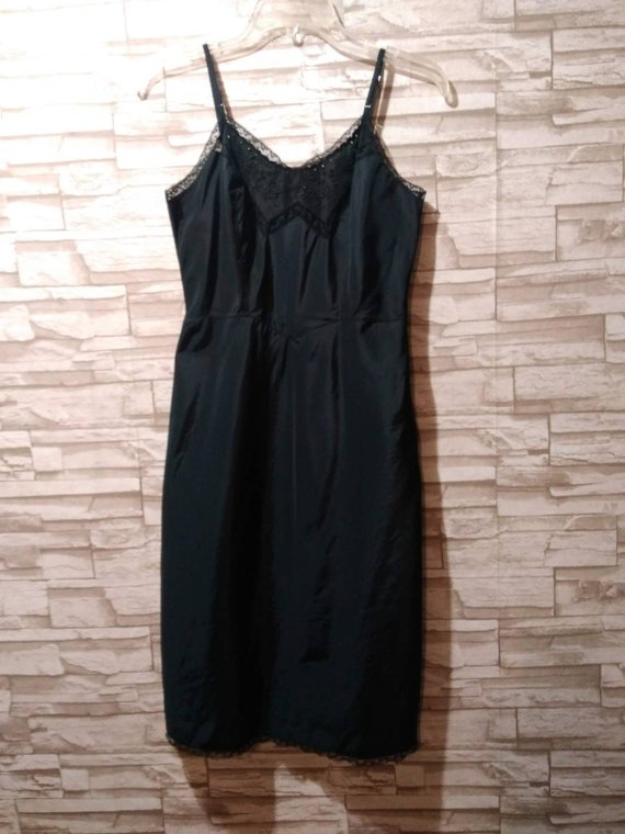 Barbizon Black Taffeta Vintage 50s Full Slip B35 … - image 1