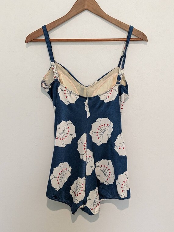 Vintage 1960s MOD Flower Print Swimsuit Robby Len… - image 3