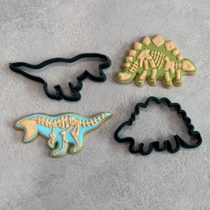 Dinosaur cookie cutters