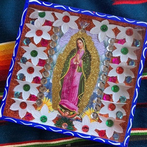 Virgen de Guadalupe Unsere Liebe Frau von Guadalupe Nicho Diorama Altar Schaukasten aus Mexiko - Style B