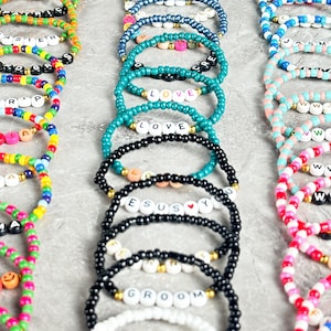 1-25-50-100-200-1000 Individuelles Freundschaftsarmband, Bulk-Armband, Personalisiertes Namensarmband, Perlenarmband, Individuelles