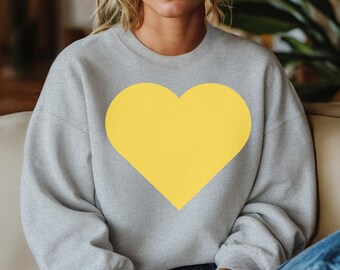 Cozy Travel Sweatshirt: Colorful Unisex Cotton-Blend Jumper