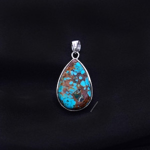 DAVIDHEESHEE Contemporary Minimalist Style Turquoise Sterling Silver Handmade Pendant Necklace |  Number 8 Turquoise Jewelry