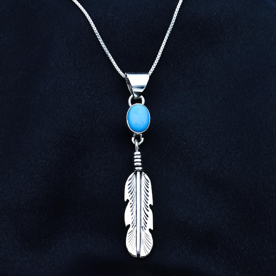 Detailed Native American Navajo Turquoise Sterling Silver Feather Necklace Detailed Native American Navajo Turquoise Sterling Silver Feather Necklace