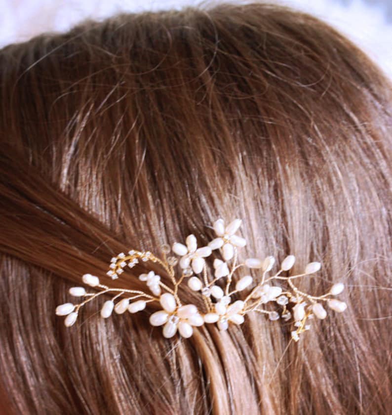 Delicate Gold Flower and Rhinestone Bridal, Wedding Hair Comb, Hair Jewelry image 1
