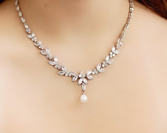 Sweetheart Crystal Cubic Zirconia and Freshwater Pearl Pendant Necklace