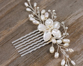 Freshwater Keshi Pearl Bridal Hair Comb