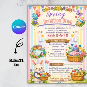 Può includere: Una tazza di ceramica bianca con manico nero e la scritta "But First, Coffee" in grassetto nero. La tazza è posta su uno sfondo sfocato, che suggerisce un'atmosfera accogliente.