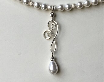 Freshwater pearl necklace