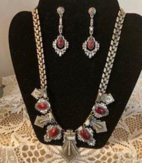 Chloe & Isabel Statement Parure Set Necklace + Ea… - image 9