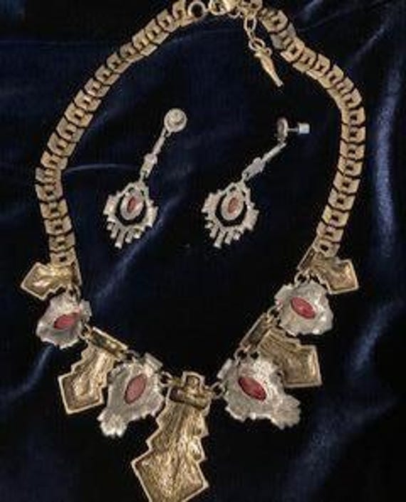 Chloe & Isabel Statement Parure Set Necklace + Ea… - image 4