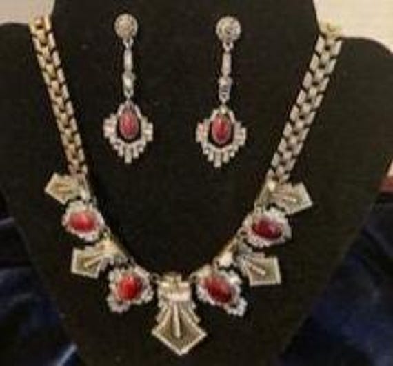 Chloe & Isabel Statement Parure Set Necklace + Ea… - image 1