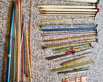 Large Lot of Vintage Knitting Needles, Lots of Sizes