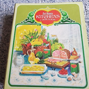 Vintage Cookbook - Del Monte Kitchens Cookbook - 1972