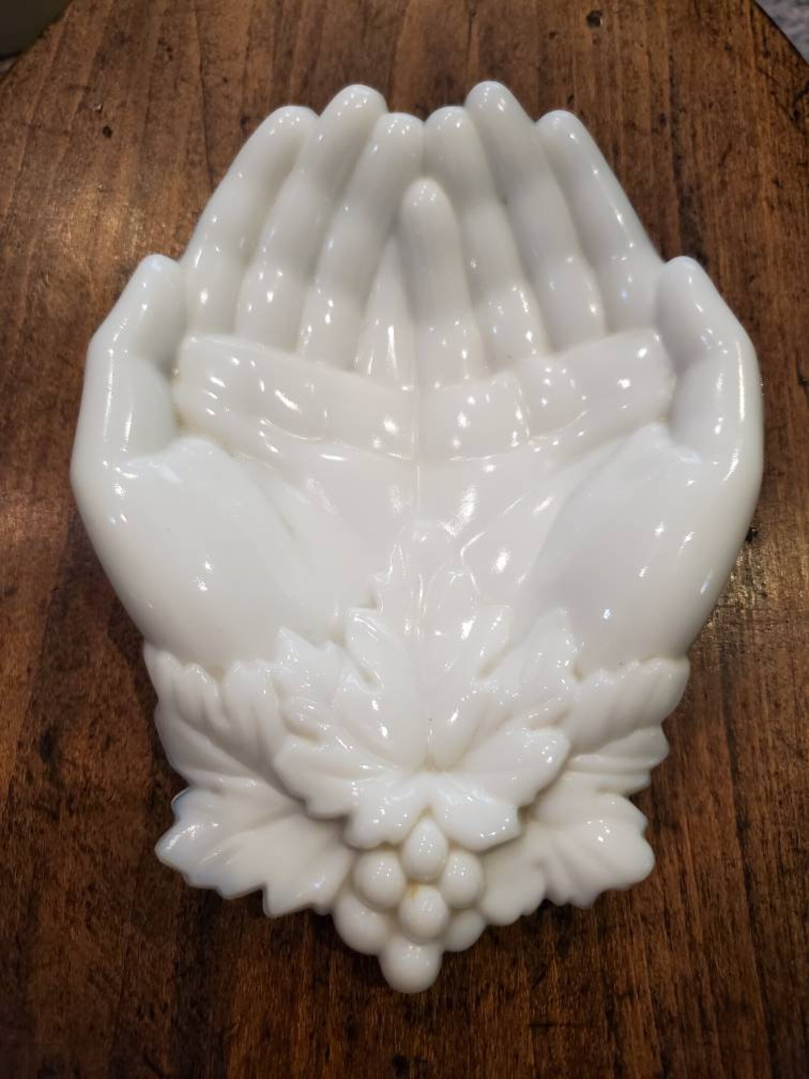 Vintage Westmoreland Milk Glass Hands Dish Etsy