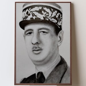 Charcoal Portrait of General de Gaulle – Handmade Original Drawing – Realistic Black and White Art, A4 Size