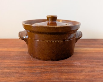 Vintage Pearsons Of Chesterfield Brown Glazed Casserole Dish with Lid and Handles Stoneware Kitchenware - Made in England Stamped on Bottom