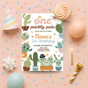 Une paire de piquants faire-part de cactus, faire-part d'anniversaire de jumeaux pour enfants, premier anniversaire, faire-part pour garçon, jolie carte d'anniversaire pour fille, fête bohème