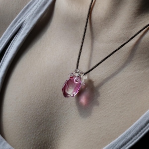 Handgefertigte Glas Herz Halskette, Charmanter Anhänger, Besonderes Geschenk, Herz Anhänger, Halloween Weihnachten Geburtstagsgeschenk, Schmuck, Valentinstag