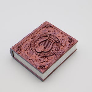 Bardo, Libro de música, Dados, Cartas, Bandeja de almacenamiento, Cobre, Púrpura, Verde, Dungeons and Dragons, D&D, Juego de rol, Juegos de cartas y dados