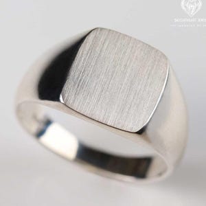 Square Signet Ring 13mm, 14k 18k 10k Solid Gold Custom Pinky Signet Ring for Men and Women, Personalized Thick Band Ring, Family Crest Ring.