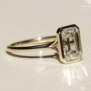 3 CT Emerald Cut Moissanite Engagement Ring 14K Gold Ring Bezel Set Wedding Rings Moissanite Bezel Set Solitaire Ring Promise Ring for Women