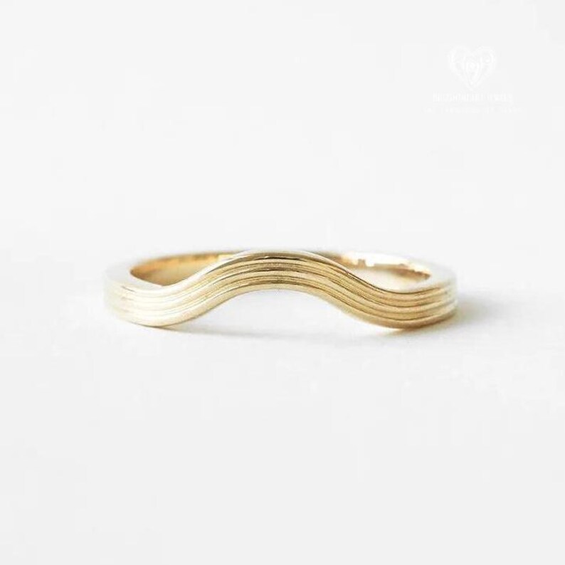 14k Solid Gold Plain Stacking Ring, Simple Curved Wedding Band, Women's ...