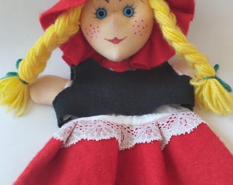 4 Marionnettes à doigts Chaperon rouge - Lilliputiens - BCD 4 Marionnettes à doigts Chaperon rouge - Lilliputiens - BCD